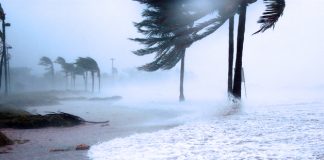 El huracán Ophelia es el más fuerte que ha visto Europa en toda su historia