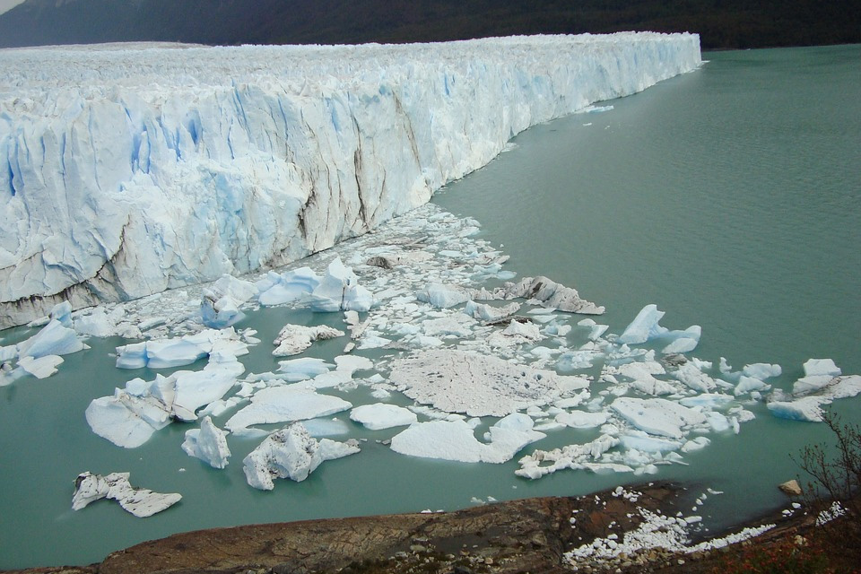 Los glaciares de la Antártida se deslizan hacia el océano - Ambientum