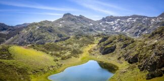 Descubriendo los lagos más bonitos de España: Joyas naturales por explorar