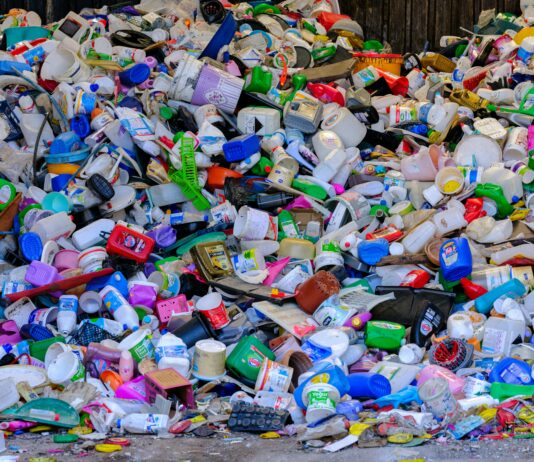 Javier Clemente y su misión, "Todos Somos Reciclaje"
