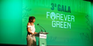 La exgimnasta rítmica, Almudena Cid, en la 3ª Gala Forever Green