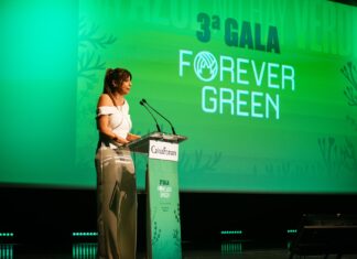 La exgimnasta rítmica, Almudena Cid, en la 3ª Gala Forever Green